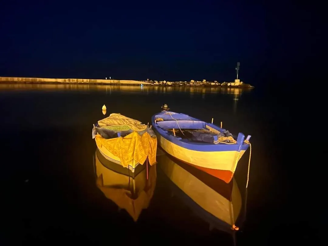 Flower'S House Di Doris Simone Bari Italia